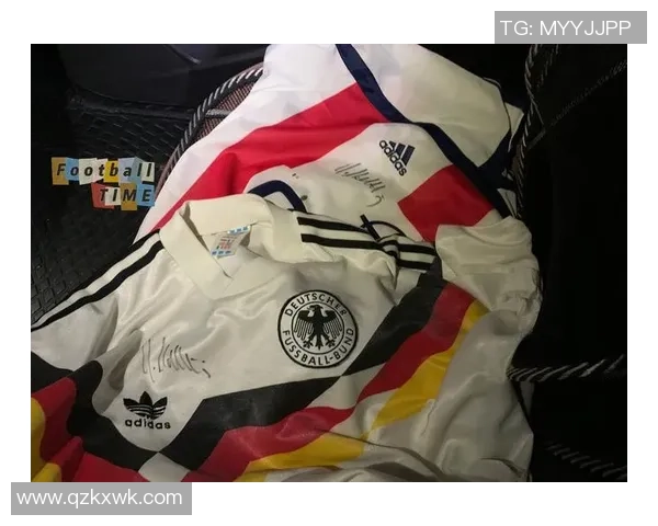 足球球星纪念衫多少钱一件不同版本和签名款价格差距揭秘